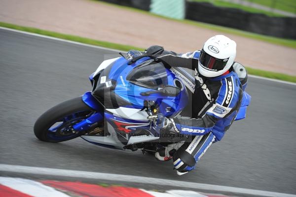 Motorcycle action photographs;Trackday digital images;event digital images;eventdigitalimages;no limits trackday;oulton park;oulton park circuit cheshire;oulton park photographs;peter wileman photography;trackday;trackday photos