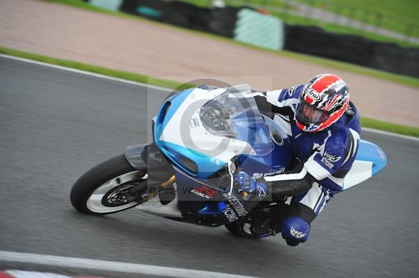 Motorcycle action photographs;Trackday digital images;event digital images;eventdigitalimages;no limits trackday;oulton park;oulton park circuit cheshire;oulton park photographs;peter wileman photography;trackday;trackday photos