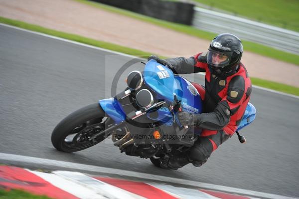 Motorcycle action photographs;Trackday digital images;event digital images;eventdigitalimages;no limits trackday;oulton park;oulton park circuit cheshire;oulton park photographs;peter wileman photography;trackday;trackday photos