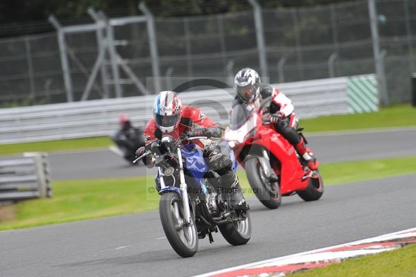 Motorcycle action photographs;Trackday digital images;event digital images;eventdigitalimages;no limits trackday;oulton park;oulton park circuit cheshire;oulton park photographs;peter wileman photography;trackday;trackday photos