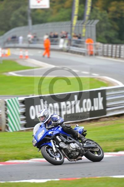 Motorcycle action photographs;Trackday digital images;event digital images;eventdigitalimages;no limits trackday;oulton park;oulton park circuit cheshire;oulton park photographs;peter wileman photography;trackday;trackday photos