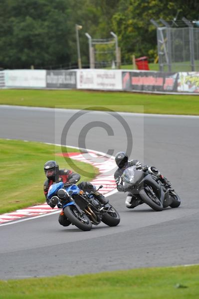 Motorcycle action photographs;Trackday digital images;event digital images;eventdigitalimages;no limits trackday;oulton park;oulton park circuit cheshire;oulton park photographs;peter wileman photography;trackday;trackday photos
