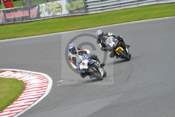 Motorcycle action photographs;Trackday digital images;event digital images;eventdigitalimages;no limits trackday;oulton park;oulton park circuit cheshire;oulton park photographs;peter wileman photography;trackday;trackday photos