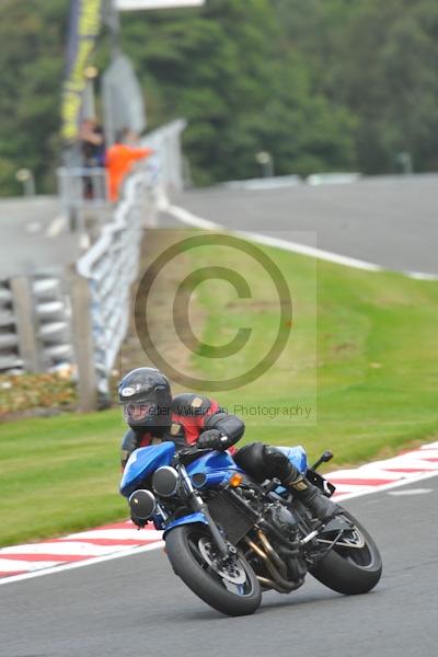 Motorcycle action photographs;Trackday digital images;event digital images;eventdigitalimages;no limits trackday;oulton park;oulton park circuit cheshire;oulton park photographs;peter wileman photography;trackday;trackday photos