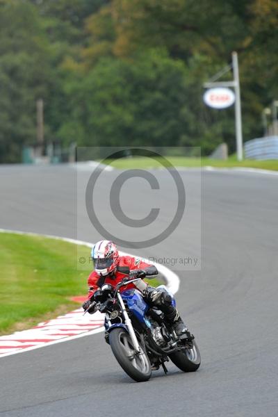 Motorcycle action photographs;Trackday digital images;event digital images;eventdigitalimages;no limits trackday;oulton park;oulton park circuit cheshire;oulton park photographs;peter wileman photography;trackday;trackday photos