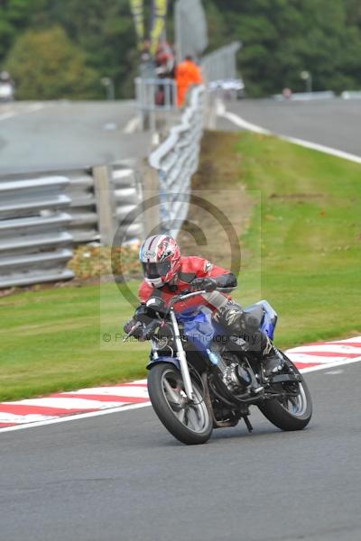 Motorcycle action photographs;Trackday digital images;event digital images;eventdigitalimages;no limits trackday;oulton park;oulton park circuit cheshire;oulton park photographs;peter wileman photography;trackday;trackday photos