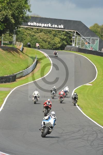 Motorcycle action photographs;Trackday digital images;event digital images;eventdigitalimages;no limits trackday;oulton park;oulton park circuit cheshire;oulton park photographs;peter wileman photography;trackday;trackday photos