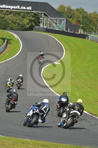 Motorcycle action photographs;Trackday digital images;event digital images;eventdigitalimages;no limits trackday;oulton park;oulton park circuit cheshire;oulton park photographs;peter wileman photography;trackday;trackday photos