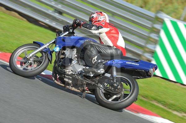 Motorcycle action photographs;Trackday digital images;event digital images;eventdigitalimages;no limits trackday;oulton park;oulton park circuit cheshire;oulton park photographs;peter wileman photography;trackday;trackday photos