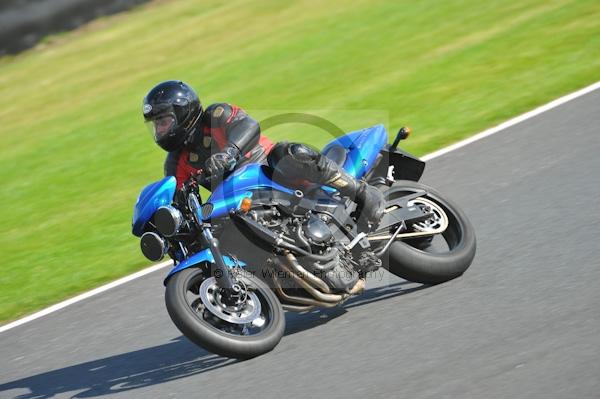 Motorcycle action photographs;Trackday digital images;event digital images;eventdigitalimages;no limits trackday;oulton park;oulton park circuit cheshire;oulton park photographs;peter wileman photography;trackday;trackday photos