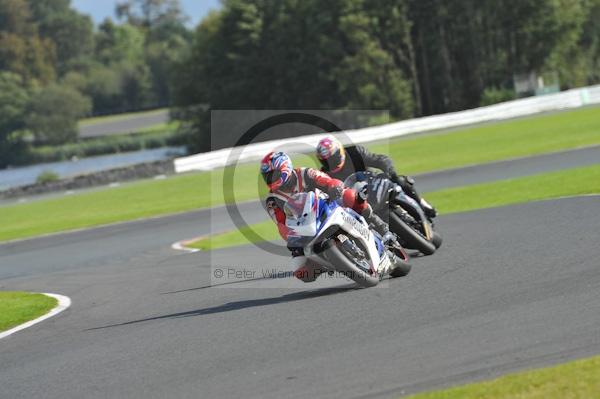 Motorcycle action photographs;Trackday digital images;event digital images;eventdigitalimages;no limits trackday;oulton park;oulton park circuit cheshire;oulton park photographs;peter wileman photography;trackday;trackday photos
