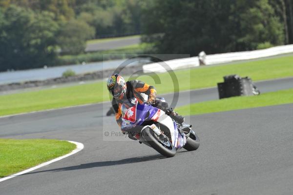 Motorcycle action photographs;Trackday digital images;event digital images;eventdigitalimages;no limits trackday;oulton park;oulton park circuit cheshire;oulton park photographs;peter wileman photography;trackday;trackday photos
