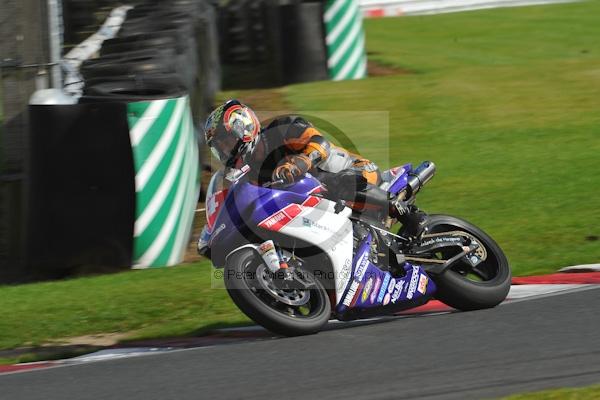 Motorcycle action photographs;Trackday digital images;event digital images;eventdigitalimages;no limits trackday;oulton park;oulton park circuit cheshire;oulton park photographs;peter wileman photography;trackday;trackday photos