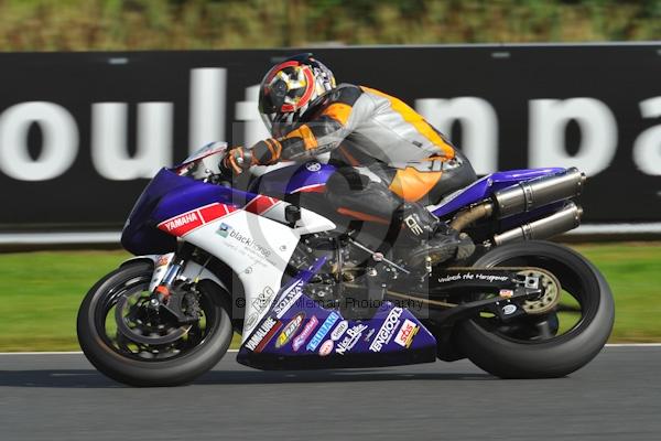 Motorcycle action photographs;Trackday digital images;event digital images;eventdigitalimages;no limits trackday;oulton park;oulton park circuit cheshire;oulton park photographs;peter wileman photography;trackday;trackday photos