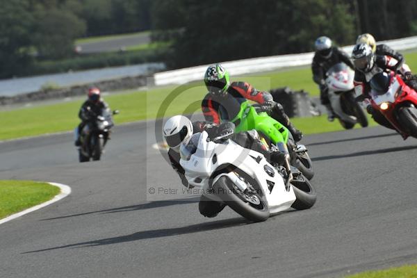 Motorcycle action photographs;Trackday digital images;event digital images;eventdigitalimages;no limits trackday;oulton park;oulton park circuit cheshire;oulton park photographs;peter wileman photography;trackday;trackday photos
