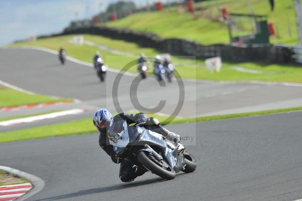Motorcycle action photographs;Trackday digital images;event digital images;eventdigitalimages;no limits trackday;oulton park;oulton park circuit cheshire;oulton park photographs;peter wileman photography;trackday;trackday photos
