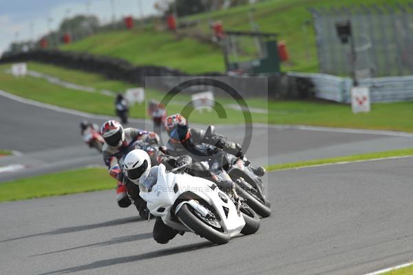 Motorcycle action photographs;Trackday digital images;event digital images;eventdigitalimages;no limits trackday;oulton park;oulton park circuit cheshire;oulton park photographs;peter wileman photography;trackday;trackday photos