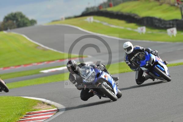 Motorcycle action photographs;Trackday digital images;event digital images;eventdigitalimages;no limits trackday;oulton park;oulton park circuit cheshire;oulton park photographs;peter wileman photography;trackday;trackday photos