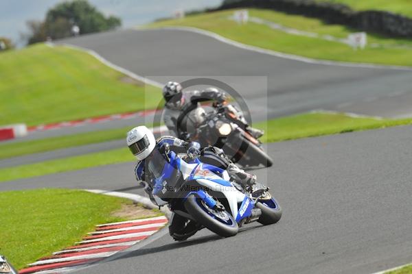 Motorcycle action photographs;Trackday digital images;event digital images;eventdigitalimages;no limits trackday;oulton park;oulton park circuit cheshire;oulton park photographs;peter wileman photography;trackday;trackday photos