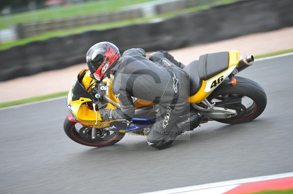 Motorcycle action photographs;Trackday digital images;event digital images;eventdigitalimages;no limits trackday;oulton park;oulton park circuit cheshire;oulton park photographs;peter wileman photography;trackday;trackday photos