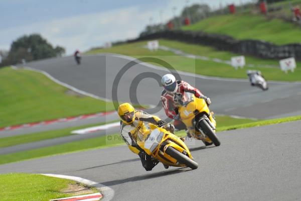 Motorcycle action photographs;Trackday digital images;event digital images;eventdigitalimages;no limits trackday;oulton park;oulton park circuit cheshire;oulton park photographs;peter wileman photography;trackday;trackday photos