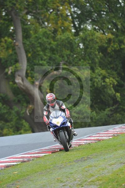 Motorcycle action photographs;Trackday digital images;event digital images;eventdigitalimages;no limits trackday;oulton park;oulton park circuit cheshire;oulton park photographs;peter wileman photography;trackday;trackday photos