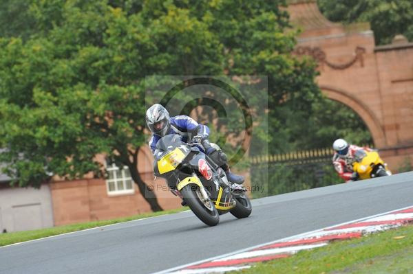 Motorcycle action photographs;Trackday digital images;event digital images;eventdigitalimages;no limits trackday;oulton park;oulton park circuit cheshire;oulton park photographs;peter wileman photography;trackday;trackday photos