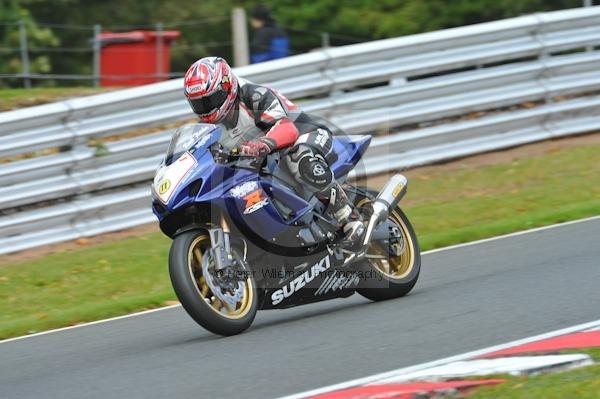 Motorcycle action photographs;Trackday digital images;event digital images;eventdigitalimages;no limits trackday;oulton park;oulton park circuit cheshire;oulton park photographs;peter wileman photography;trackday;trackday photos