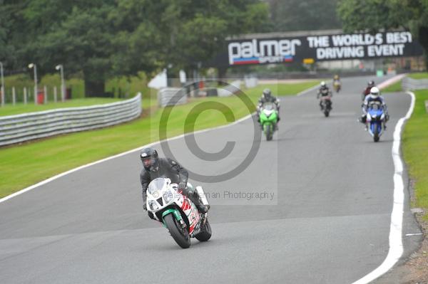 Motorcycle action photographs;Trackday digital images;event digital images;eventdigitalimages;no limits trackday;oulton park;oulton park circuit cheshire;oulton park photographs;peter wileman photography;trackday;trackday photos