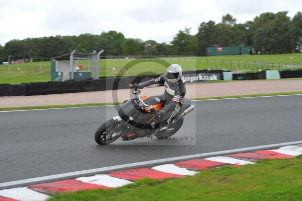 Motorcycle action photographs;Trackday digital images;event digital images;eventdigitalimages;no limits trackday;oulton park;oulton park circuit cheshire;oulton park photographs;peter wileman photography;trackday;trackday photos