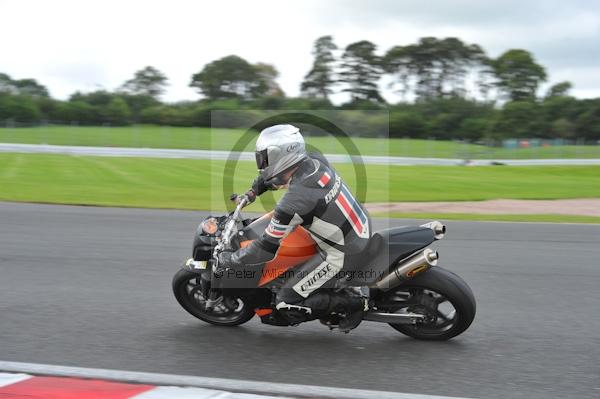 Motorcycle action photographs;Trackday digital images;event digital images;eventdigitalimages;no limits trackday;oulton park;oulton park circuit cheshire;oulton park photographs;peter wileman photography;trackday;trackday photos