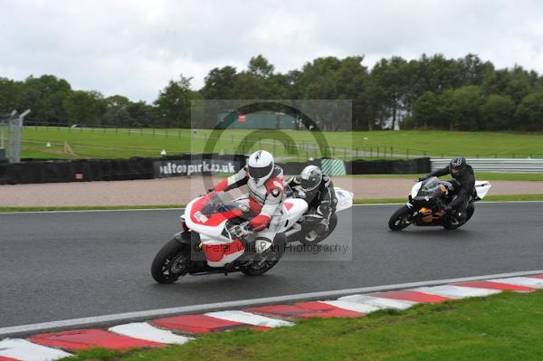 Motorcycle action photographs;Trackday digital images;event digital images;eventdigitalimages;no limits trackday;oulton park;oulton park circuit cheshire;oulton park photographs;peter wileman photography;trackday;trackday photos