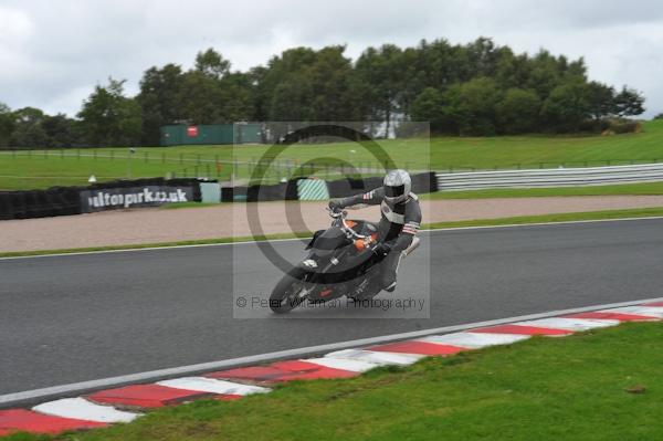 Motorcycle action photographs;Trackday digital images;event digital images;eventdigitalimages;no limits trackday;oulton park;oulton park circuit cheshire;oulton park photographs;peter wileman photography;trackday;trackday photos