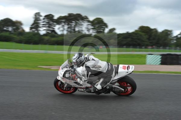 Motorcycle action photographs;Trackday digital images;event digital images;eventdigitalimages;no limits trackday;oulton park;oulton park circuit cheshire;oulton park photographs;peter wileman photography;trackday;trackday photos