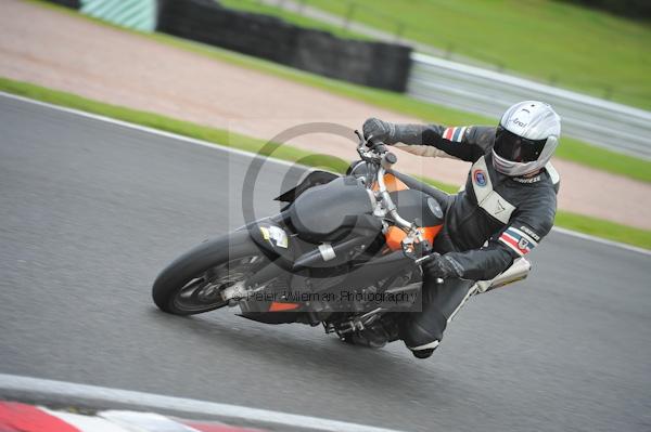 Motorcycle action photographs;Trackday digital images;event digital images;eventdigitalimages;no limits trackday;oulton park;oulton park circuit cheshire;oulton park photographs;peter wileman photography;trackday;trackday photos