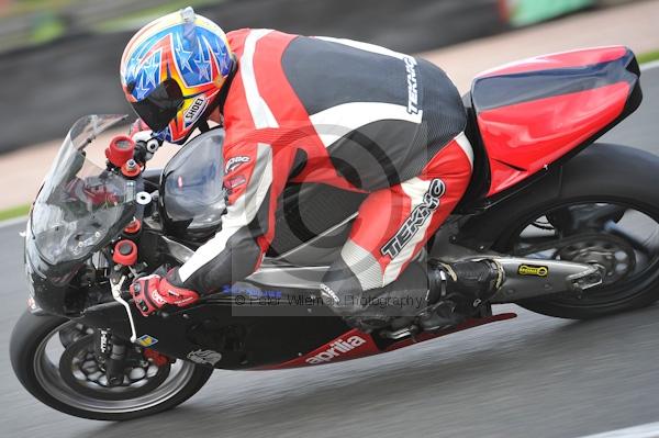 Motorcycle action photographs;Trackday digital images;event digital images;eventdigitalimages;no limits trackday;oulton park;oulton park circuit cheshire;oulton park photographs;peter wileman photography;trackday;trackday photos