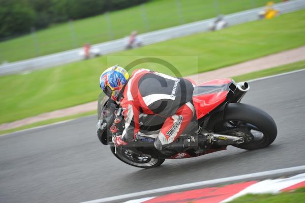Motorcycle action photographs;Trackday digital images;event digital images;eventdigitalimages;no limits trackday;oulton park;oulton park circuit cheshire;oulton park photographs;peter wileman photography;trackday;trackday photos