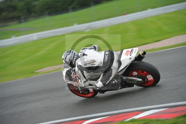 Motorcycle action photographs;Trackday digital images;event digital images;eventdigitalimages;no limits trackday;oulton park;oulton park circuit cheshire;oulton park photographs;peter wileman photography;trackday;trackday photos