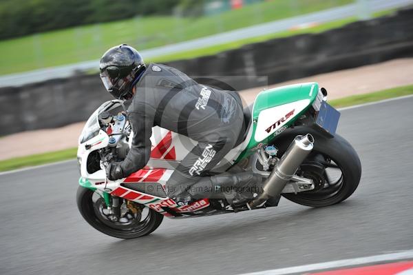 Motorcycle action photographs;Trackday digital images;event digital images;eventdigitalimages;no limits trackday;oulton park;oulton park circuit cheshire;oulton park photographs;peter wileman photography;trackday;trackday photos