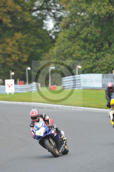 Motorcycle action photographs;Trackday digital images;event digital images;eventdigitalimages;no limits trackday;oulton park;oulton park circuit cheshire;oulton park photographs;peter wileman photography;trackday;trackday photos