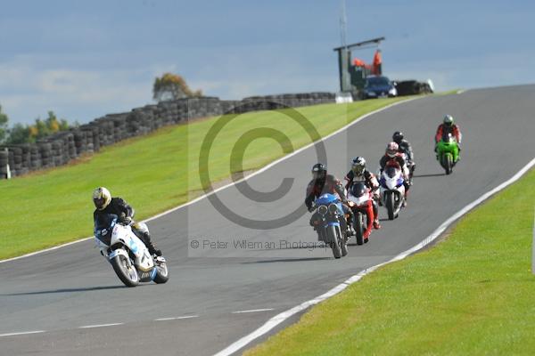 Motorcycle action photographs;Trackday digital images;event digital images;eventdigitalimages;no limits trackday;oulton park;oulton park circuit cheshire;oulton park photographs;peter wileman photography;trackday;trackday photos
