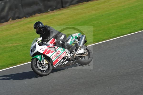 Motorcycle action photographs;Trackday digital images;event digital images;eventdigitalimages;no limits trackday;oulton park;oulton park circuit cheshire;oulton park photographs;peter wileman photography;trackday;trackday photos