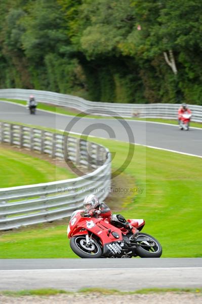 Motorcycle action photographs;Trackday digital images;event digital images;eventdigitalimages;no limits trackday;oulton park;oulton park circuit cheshire;oulton park photographs;peter wileman photography;trackday;trackday photos