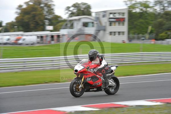 Motorcycle action photographs;Trackday digital images;event digital images;eventdigitalimages;no limits trackday;oulton park;oulton park circuit cheshire;oulton park photographs;peter wileman photography;trackday;trackday photos