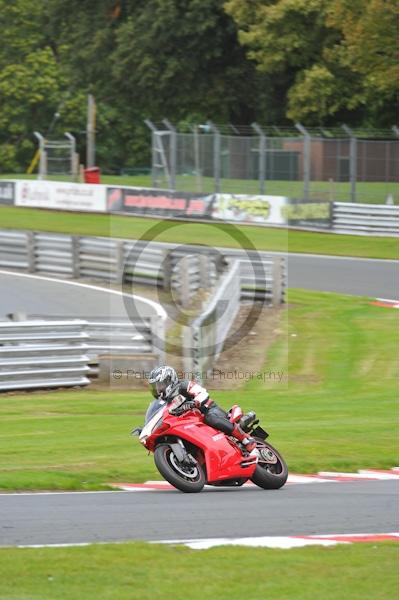 Motorcycle action photographs;Trackday digital images;event digital images;eventdigitalimages;no limits trackday;oulton park;oulton park circuit cheshire;oulton park photographs;peter wileman photography;trackday;trackday photos