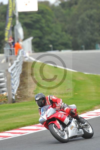 Motorcycle action photographs;Trackday digital images;event digital images;eventdigitalimages;no limits trackday;oulton park;oulton park circuit cheshire;oulton park photographs;peter wileman photography;trackday;trackday photos