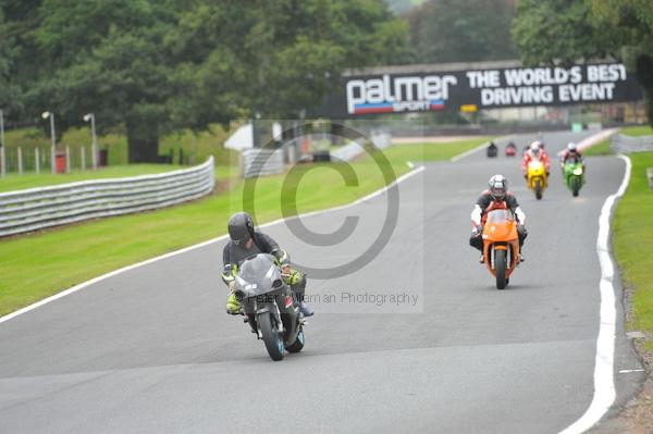Motorcycle action photographs;Trackday digital images;event digital images;eventdigitalimages;no limits trackday;oulton park;oulton park circuit cheshire;oulton park photographs;peter wileman photography;trackday;trackday photos