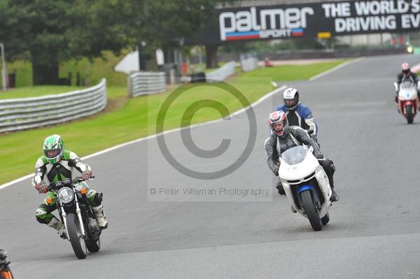 Motorcycle action photographs;Trackday digital images;event digital images;eventdigitalimages;no limits trackday;oulton park;oulton park circuit cheshire;oulton park photographs;peter wileman photography;trackday;trackday photos