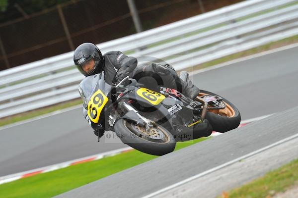 Motorcycle action photographs;Trackday digital images;event digital images;eventdigitalimages;no limits trackday;oulton park;oulton park circuit cheshire;oulton park photographs;peter wileman photography;trackday;trackday photos
