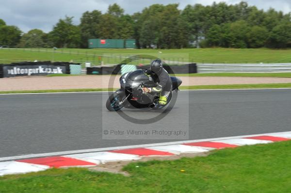 Motorcycle action photographs;Trackday digital images;event digital images;eventdigitalimages;no limits trackday;oulton park;oulton park circuit cheshire;oulton park photographs;peter wileman photography;trackday;trackday photos